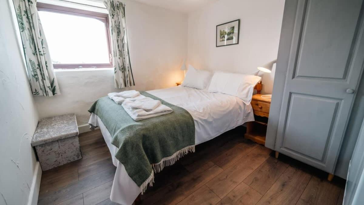 Lovely 2 Bedroom Coastal Cottage Near Bude Exterior photo
